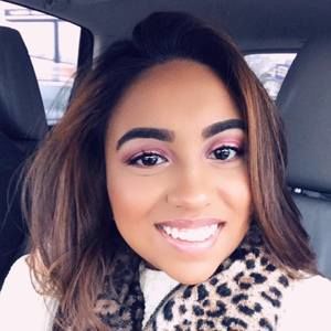 Meet your Posher, Abigail